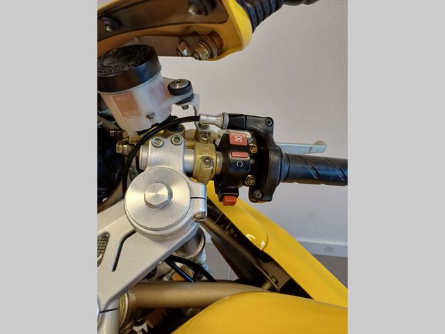 ducati - ss-750-ie-carenata