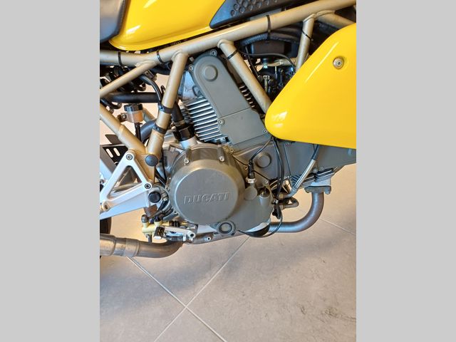 ducati - ss-750-ie-carenata