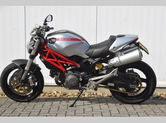 Ducati Monster 696 2009 occasion