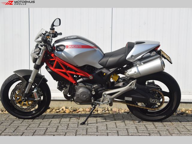 ducati - monster-696