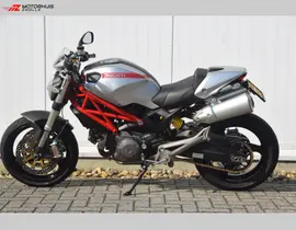 Ducati Monster 696 2009 occasion