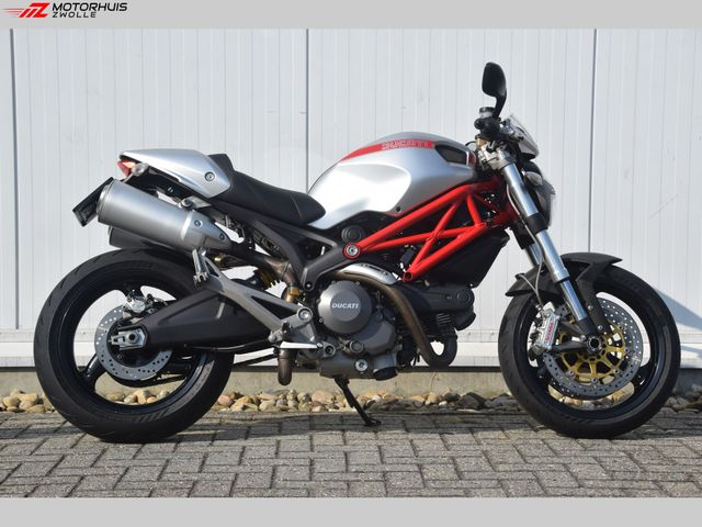 ducati - monster-696