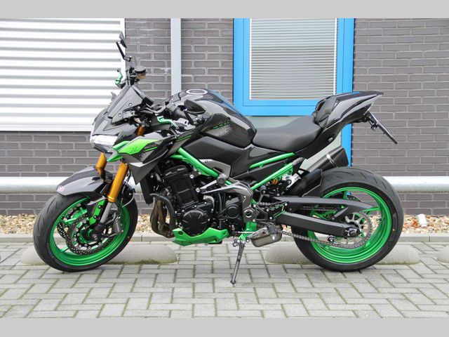 kawasaki - z900-se