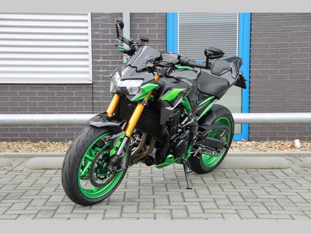 kawasaki - z900-se