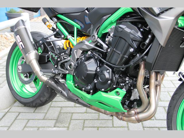 kawasaki - z900-se