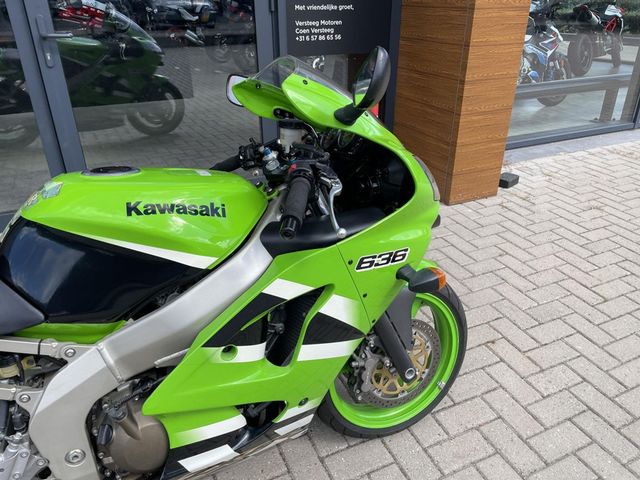 kawasaki - ninja-zx-6r-636