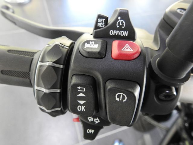 bmw - r-12-nine-t