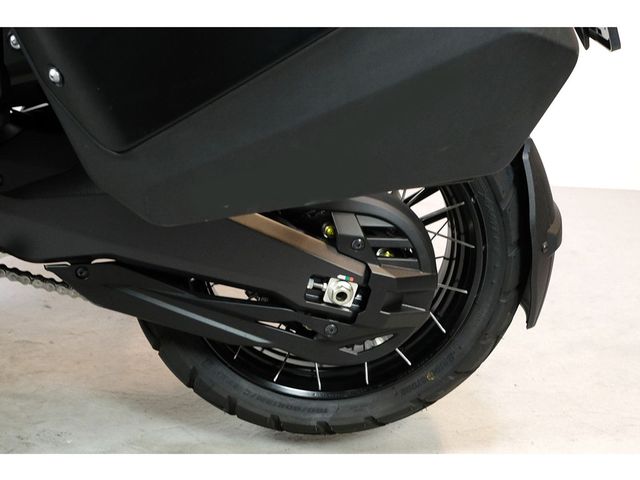 honda - x-adv