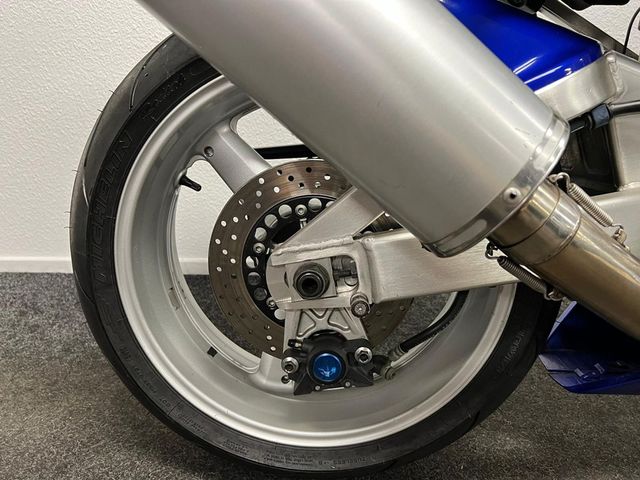yamaha - yzf-r1