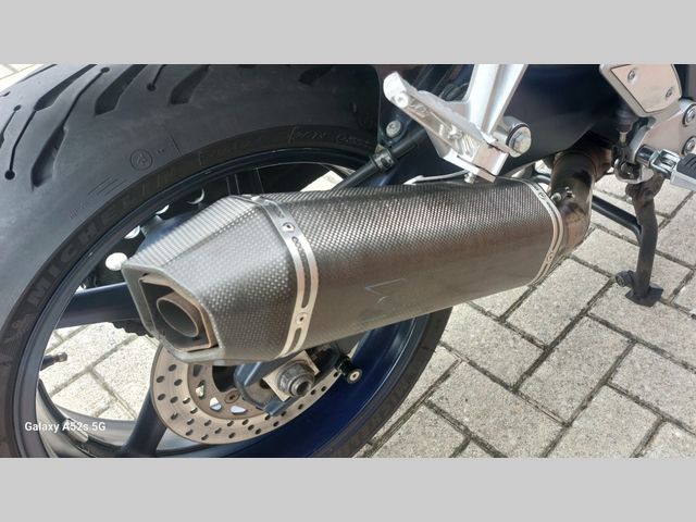 yamaha - fz-1