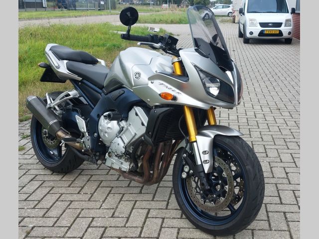 yamaha - fz-1