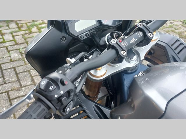 yamaha - fz-1