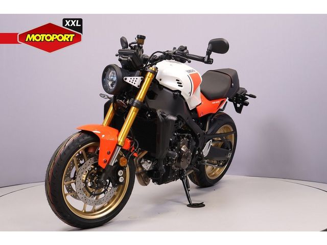 yamaha - xsr-900
