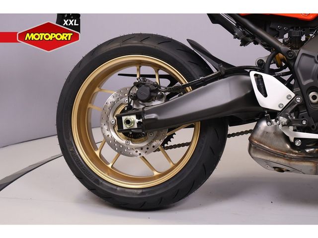 yamaha - xsr-900