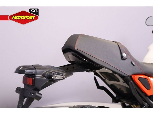 yamaha - xsr-900