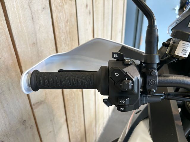 ktm - 1390-superadventure-r