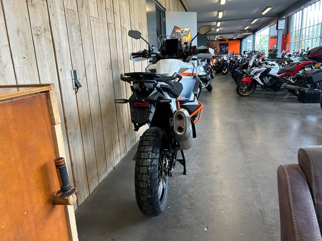 ktm - 1390-superadventure-r