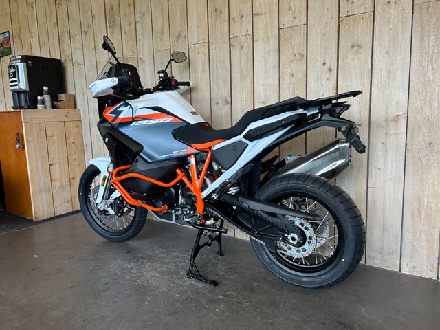 ktm - 1390-superadventure-r