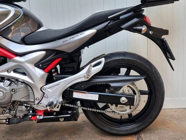 suzuki - gladius-abs