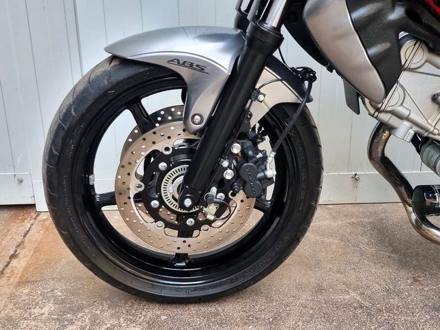 suzuki - gladius-abs