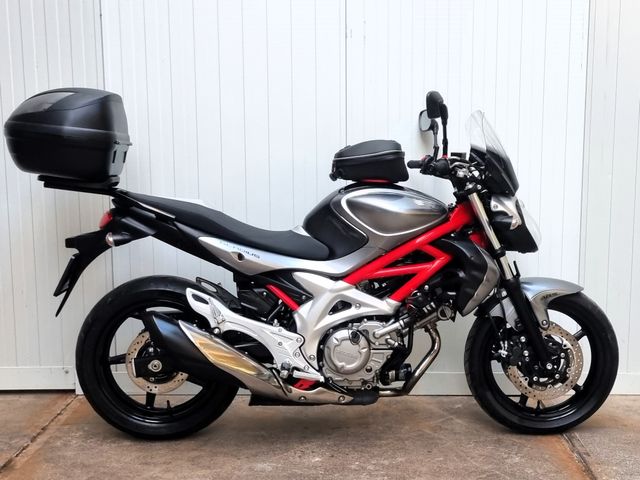 suzuki - gladius-abs