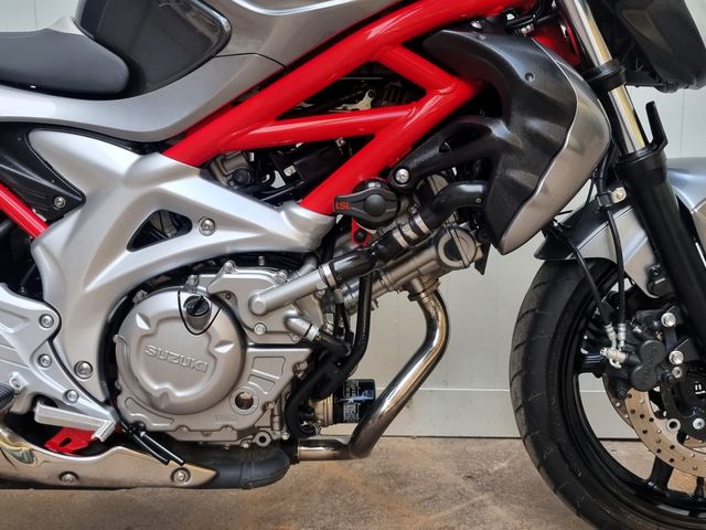 suzuki - gladius-abs