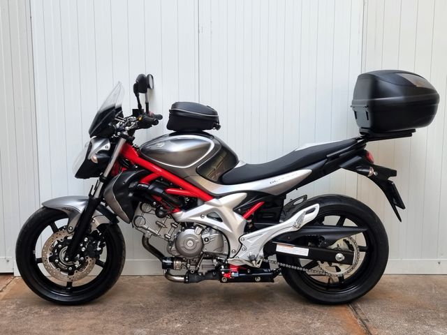 suzuki - gladius-abs