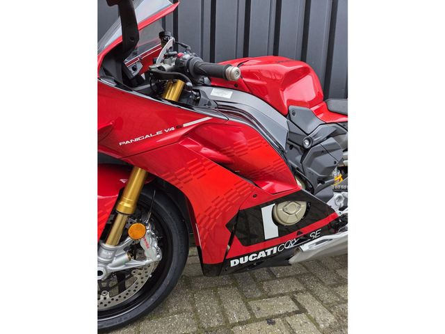 ducati - panigale-v4-s-corse