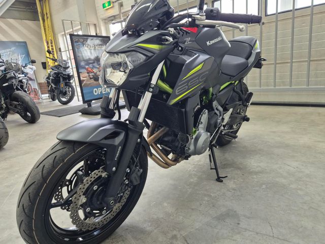 kawasaki - z650-abs