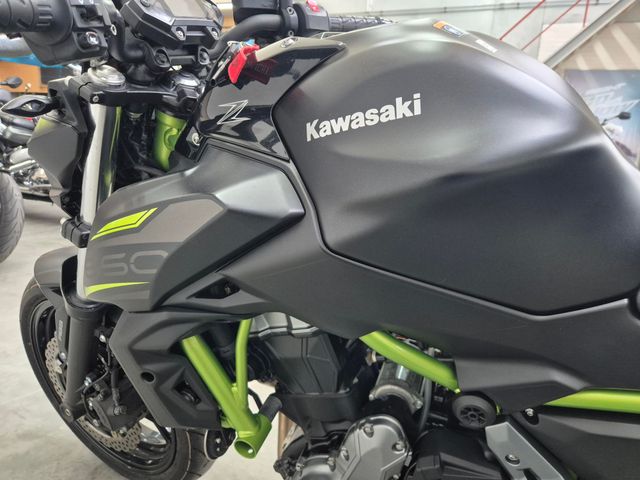 kawasaki - z650-abs