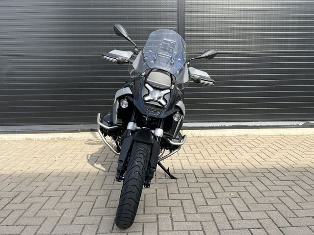 bmw - r-1300-gs