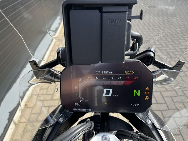 bmw - r-1300-gs