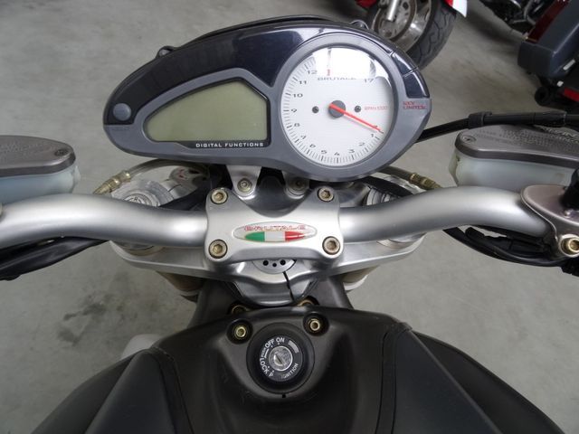 mv-agusta - brutale-750