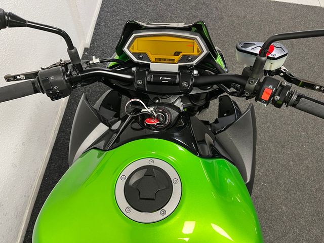 kawasaki - z1000