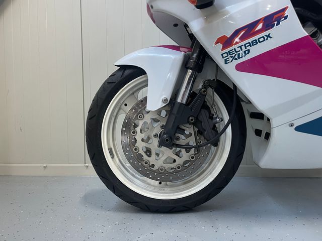 yamaha - yzf-750-sp