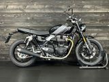 TRIUMPH SPEED TWIN 900