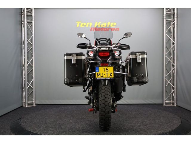 honda - crf-1000-l-africa-twin-dct
