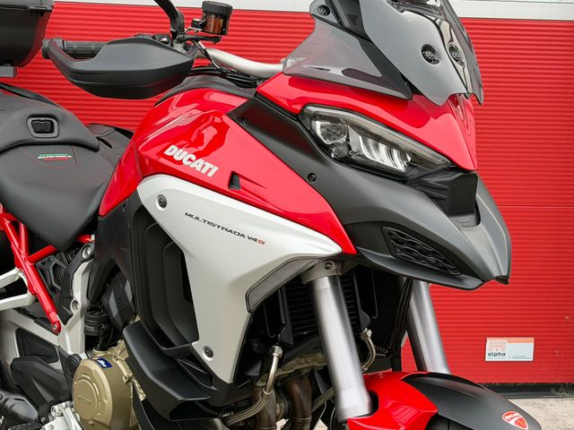 ducati - multistrada-v4-s