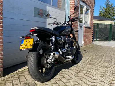 TRIUMPH SPEED TWIN 900 – foto 3