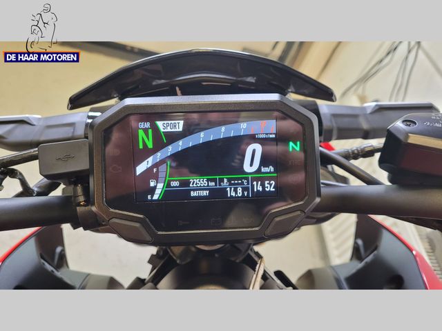 kawasaki - z900