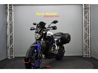YAMAHA MT 07 – foto 4