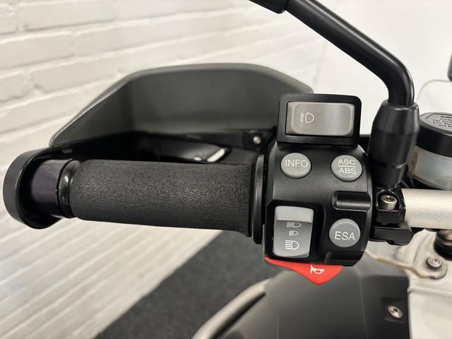 bmw - r-1200-gs-adventure-abs-asc-esa