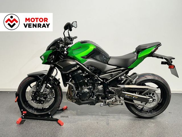 kawasaki - z900