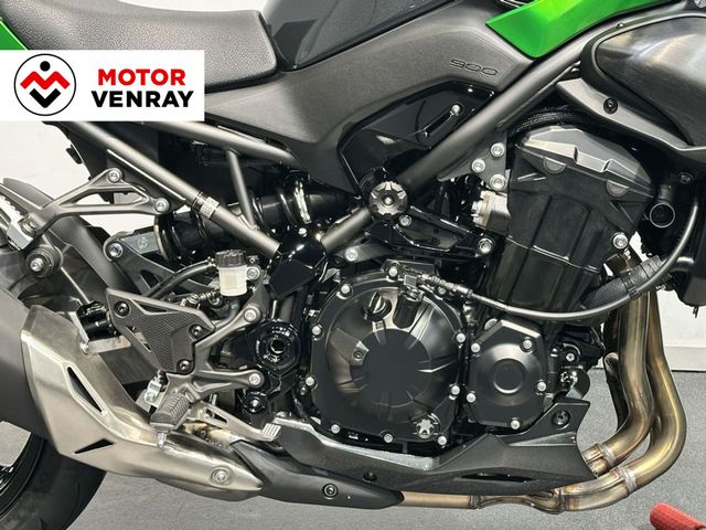 kawasaki - z900