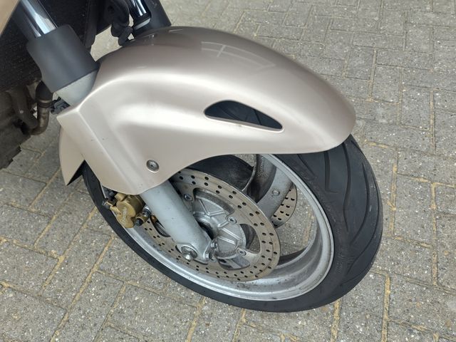 honda - nt-650-v-deauville