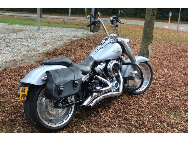 harley-davidson - fat-boy-flstf