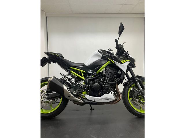 kawasaki - z900