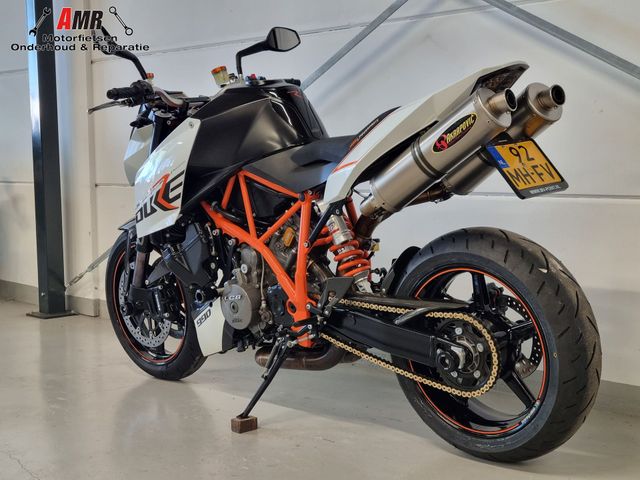 ktm - 990-super-duke-r