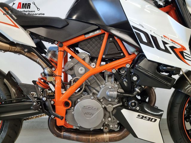 ktm - 990-super-duke-r