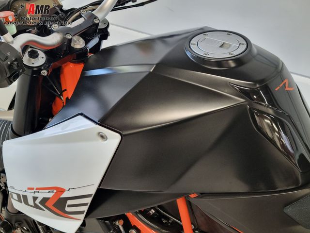 ktm - 990-super-duke-r